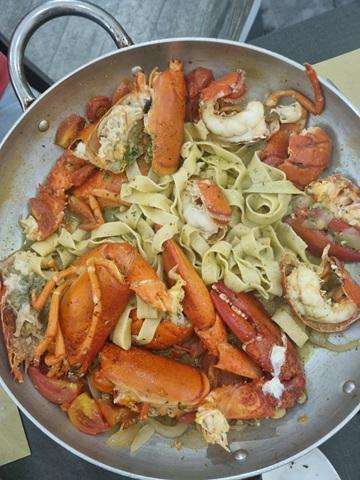 Tagliatelle fatte a mano con Astice